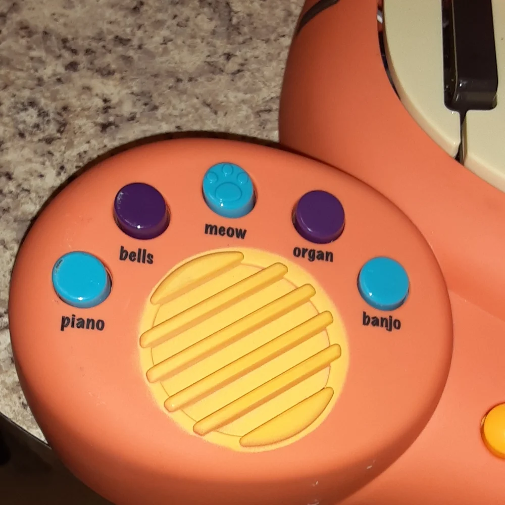 B. MEOWSIC KEYBOARD